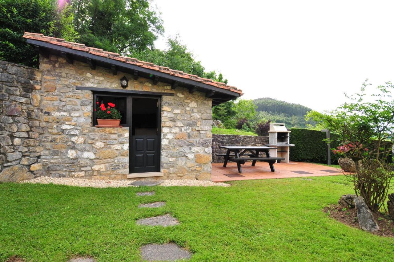 Casas Rurales El Llugaron Miravalles Exterior photo